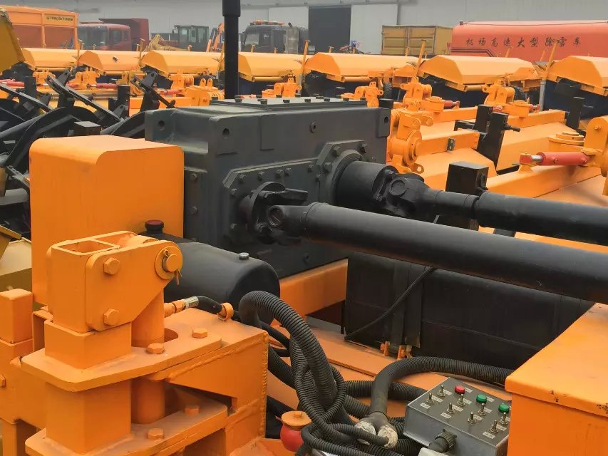 Industrial Gearbox Reducers for Snow Removal Equipment
