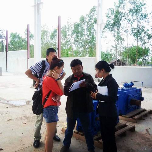 Teach Thailand client how to use our gearboxes