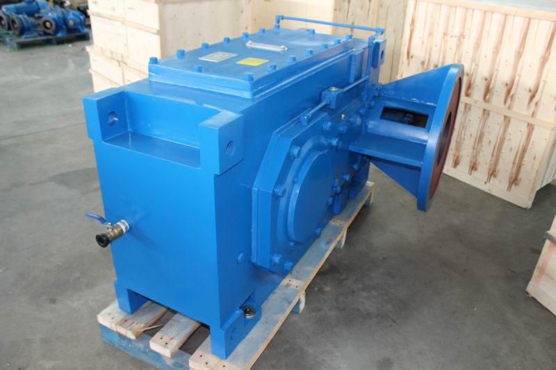 Helical Gear Reduction Box for SEWAGE INDUSTRY